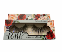 Load image into Gallery viewer, Spikey crisscross doll eye lashes
